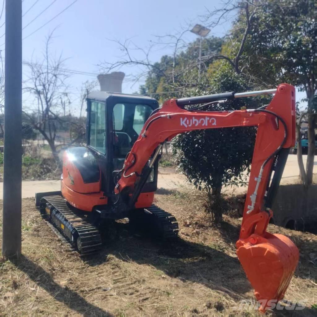 Kubota U 35 Pásová rýpadla