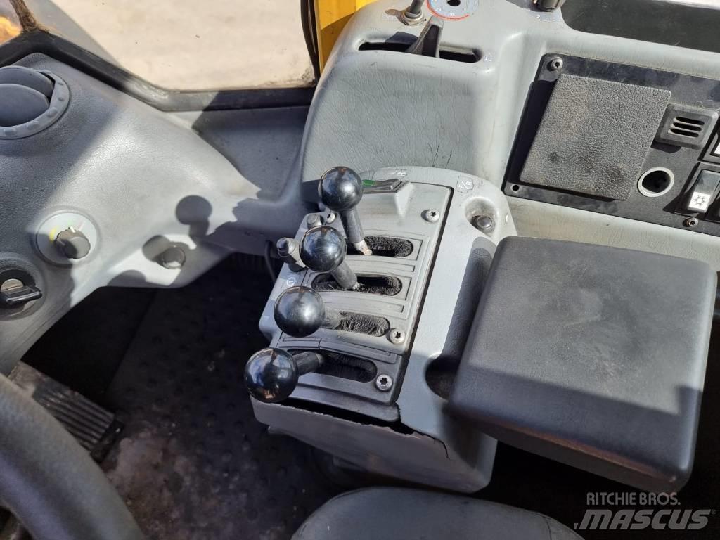 Volvo L 180 E Kolové nakladače