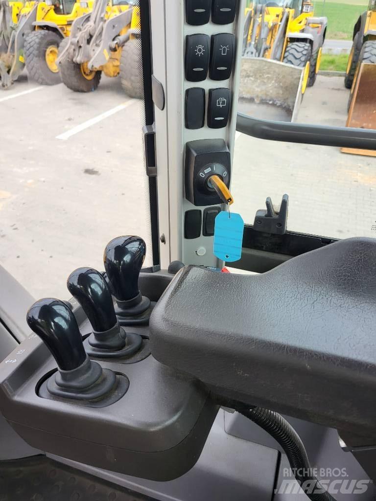 Volvo L 110 H Kolové nakladače