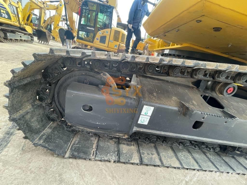 Komatsu PC 200-8 Pásová rýpadla