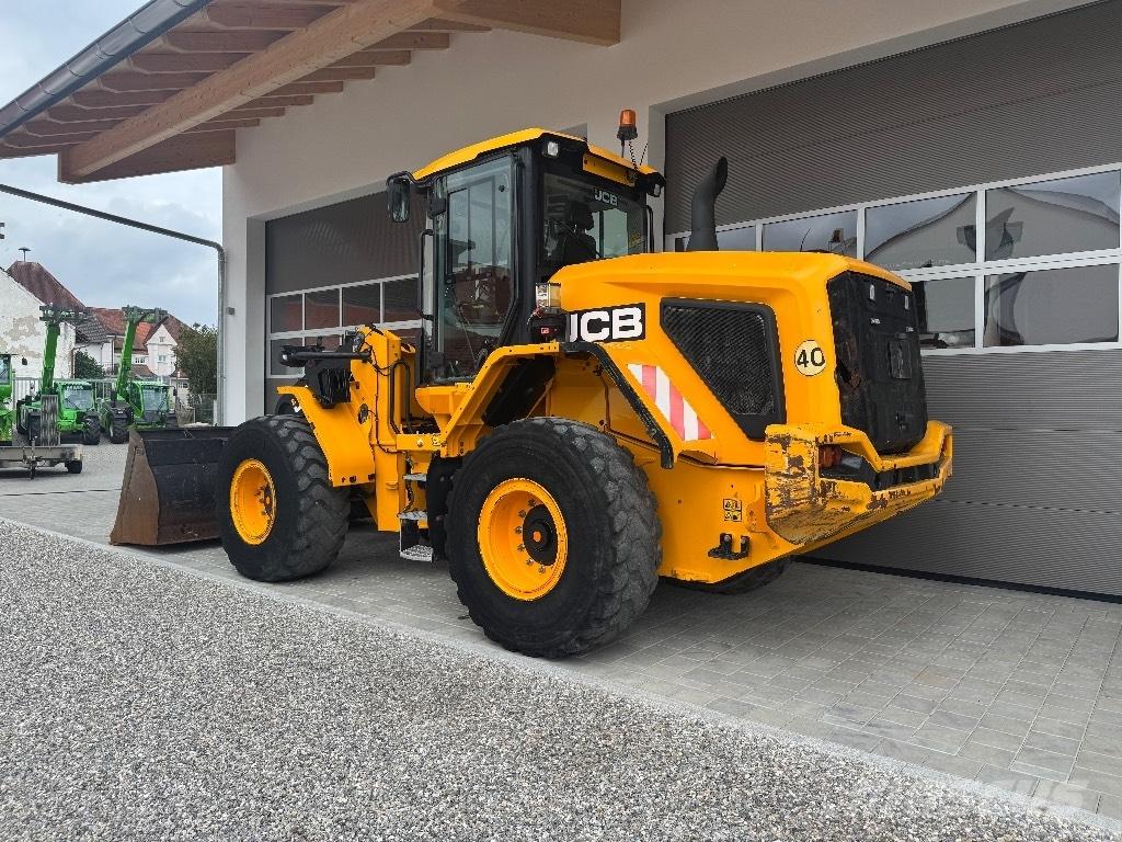 JCB 427 ZX Kolové nakladače