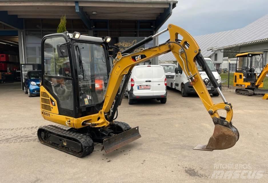 CAT 301.7 D Mini rýpadla < 7t