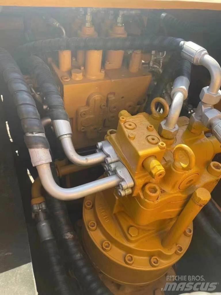 Sany 215 Mini rýpadla < 7t