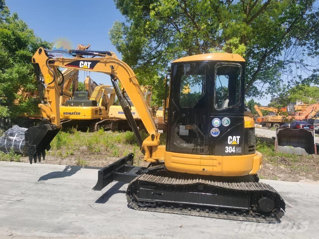 CAT 304 CR Mini rýpadla < 7t