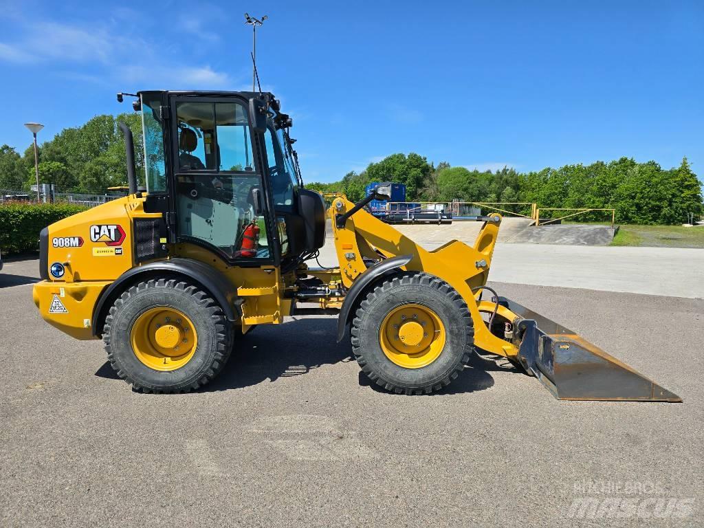 CAT 908 M Kolové nakladače