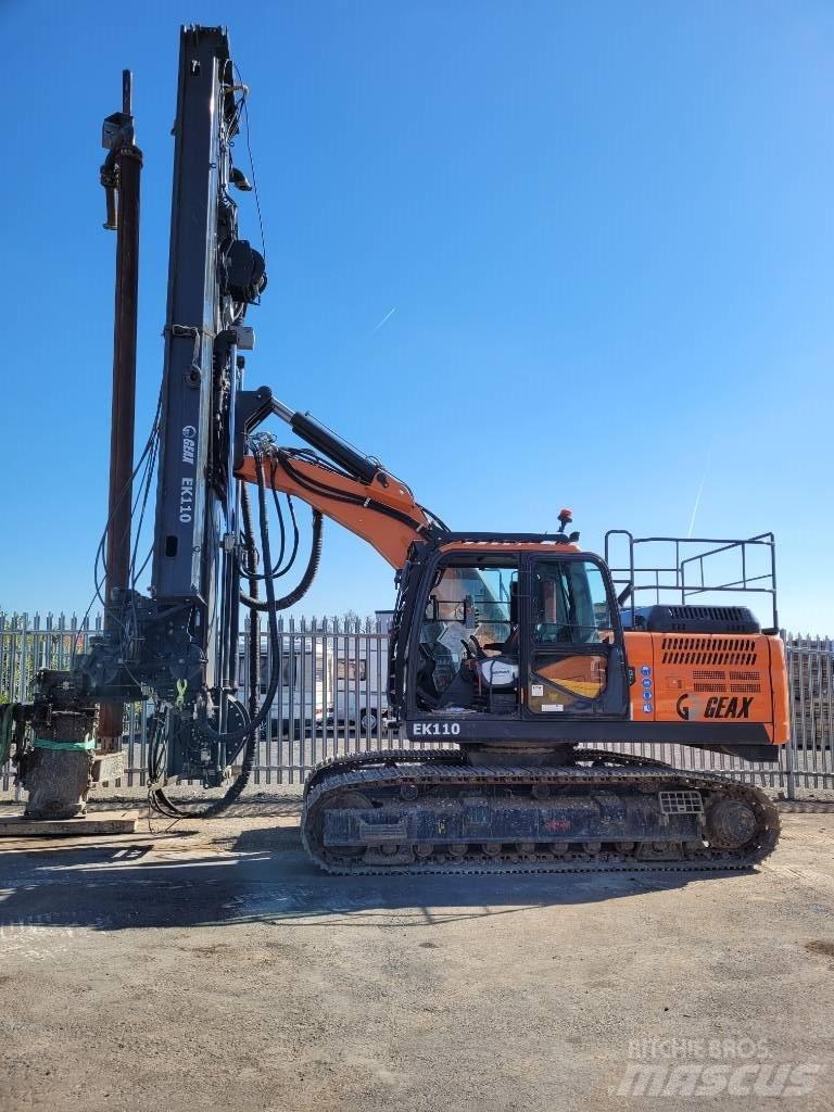  Geax EK110 Pilířové jeřáby