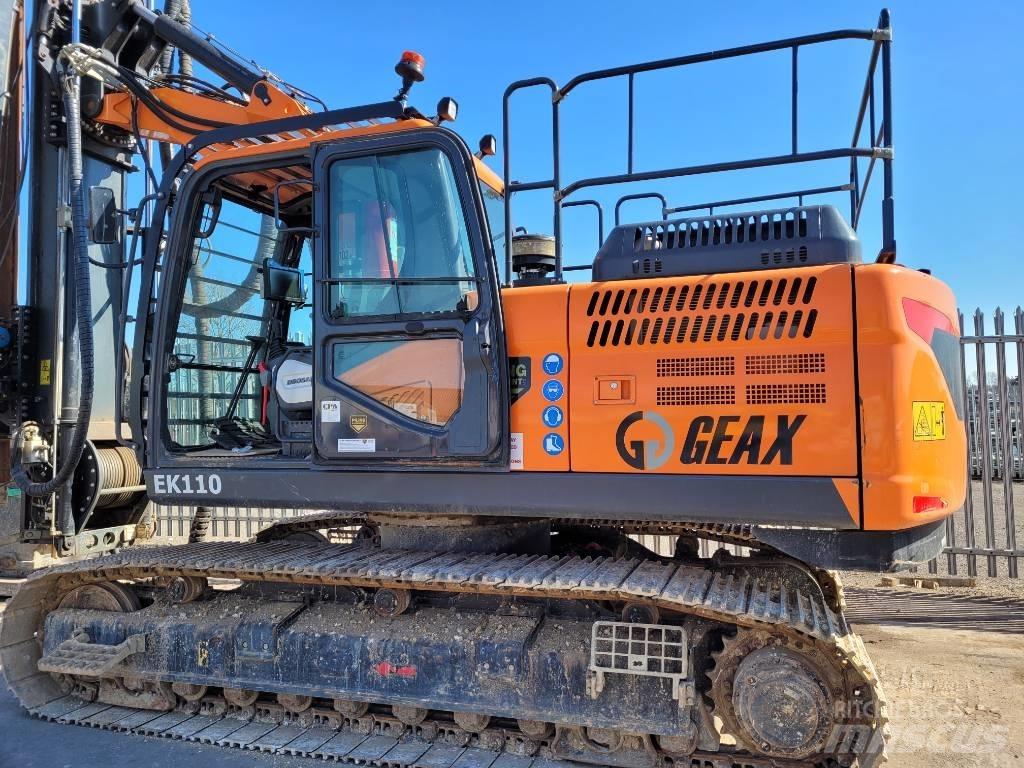  Geax EK110 Pilířové jeřáby