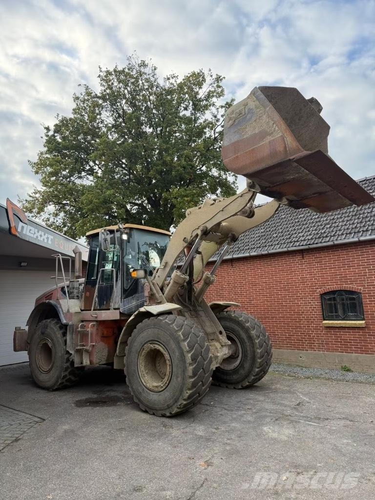 CAT 950 H Kolové nakladače