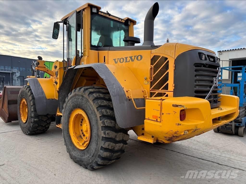 Volvo L 120 F Kolové nakladače