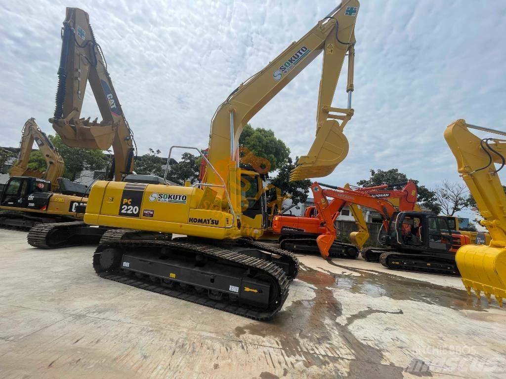Komatsu PC 220 Pásová rýpadla