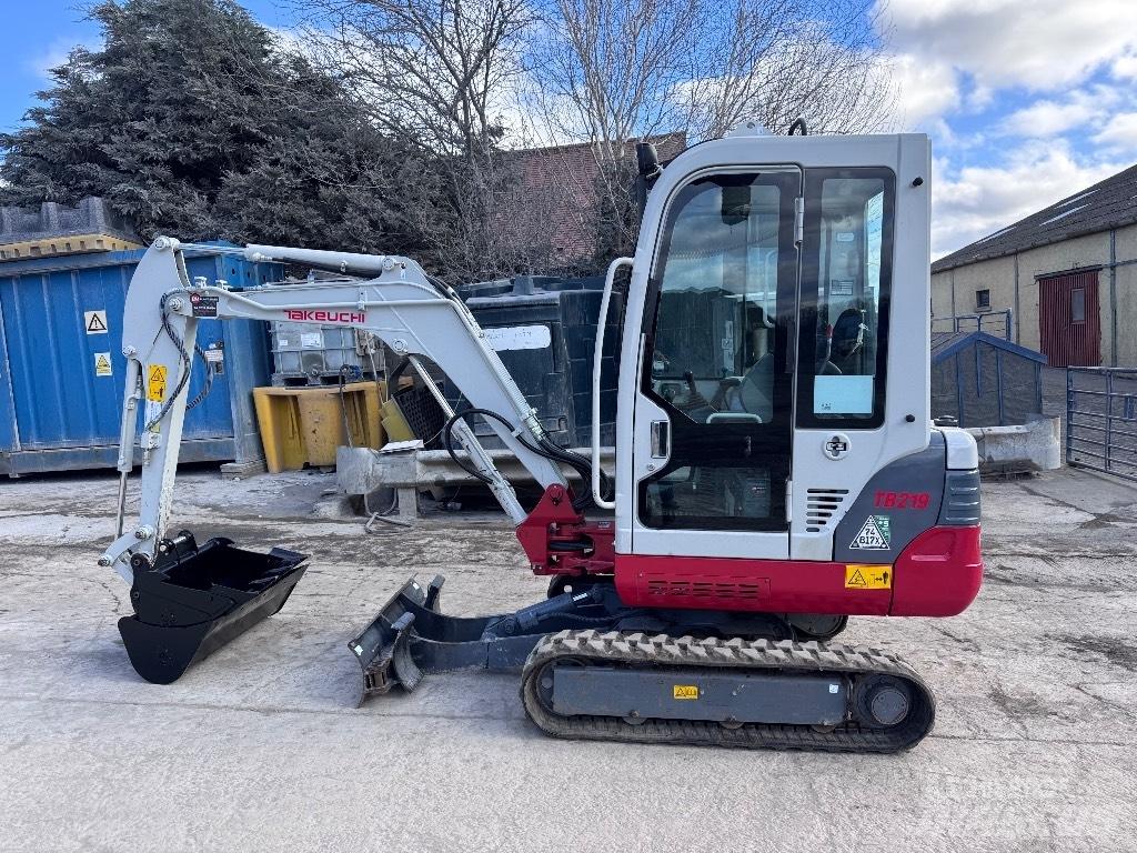 Takeuchi TB 219 Mini rýpadla < 7t