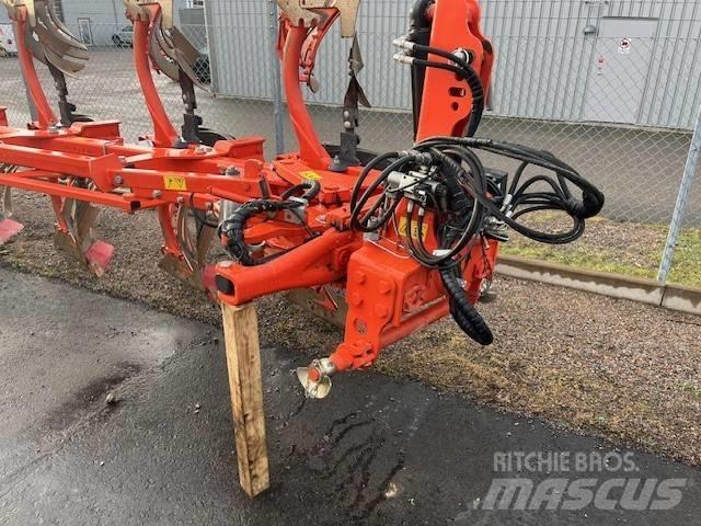 Kubota RM 4005 V Oboustranné pluhy