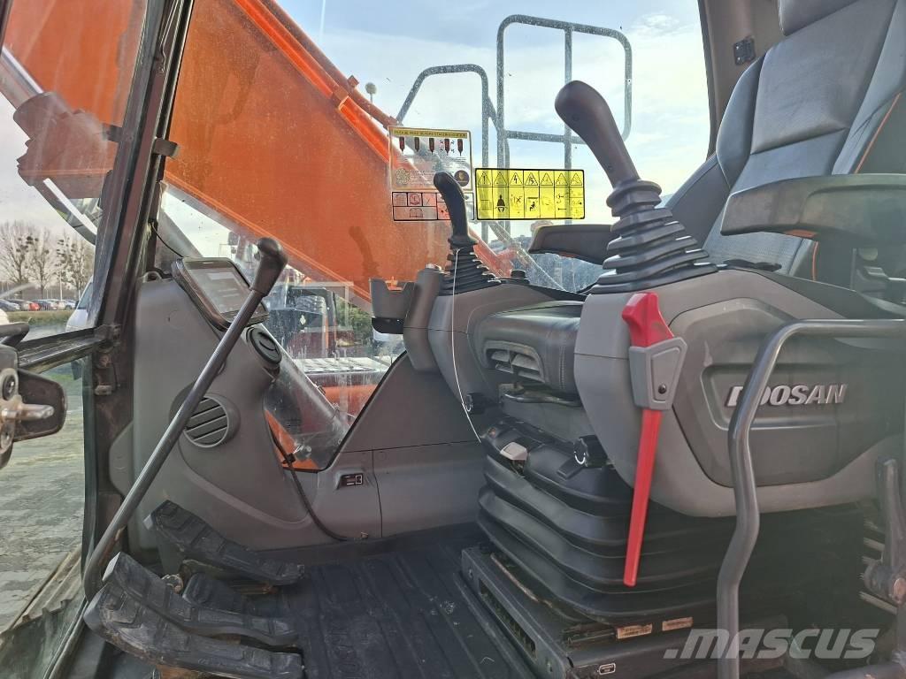 Doosan DX140LC-7 Pásová rýpadla