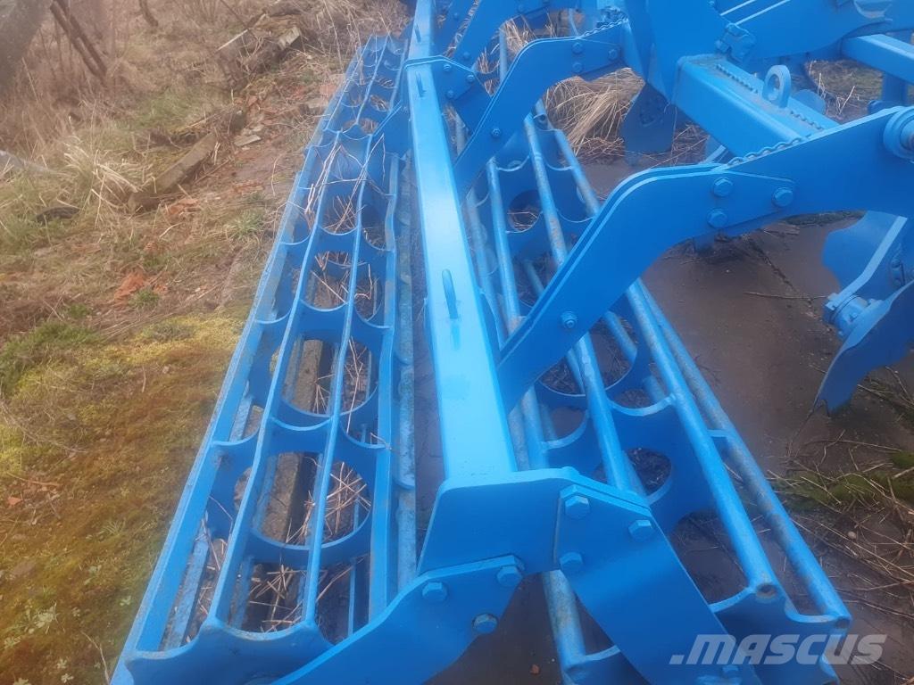 Lemken Karat 9/400U Kultivátory