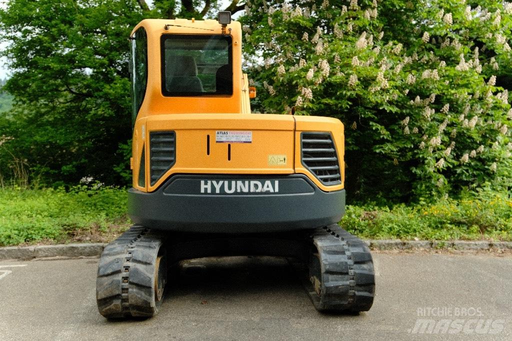 Hyundai R80CR-9 Midi rýpadla 7t - 12t