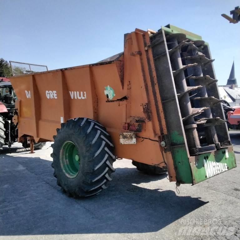 Dangreville EV 10 B1 Rozmetadla chlévské mrvy
