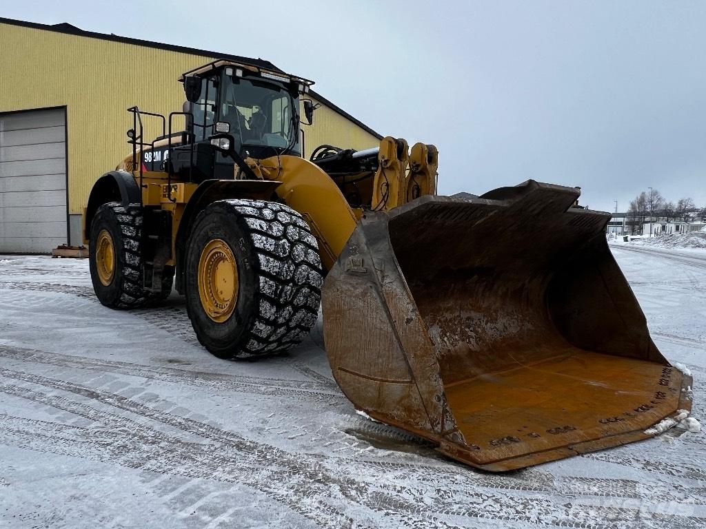 CAT 982 M Kolové nakladače