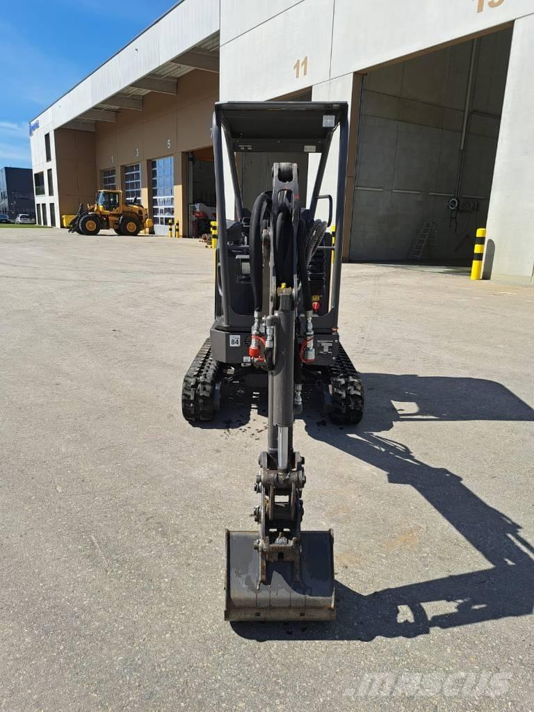 Volvo JECR18E Mini rýpadla < 7t