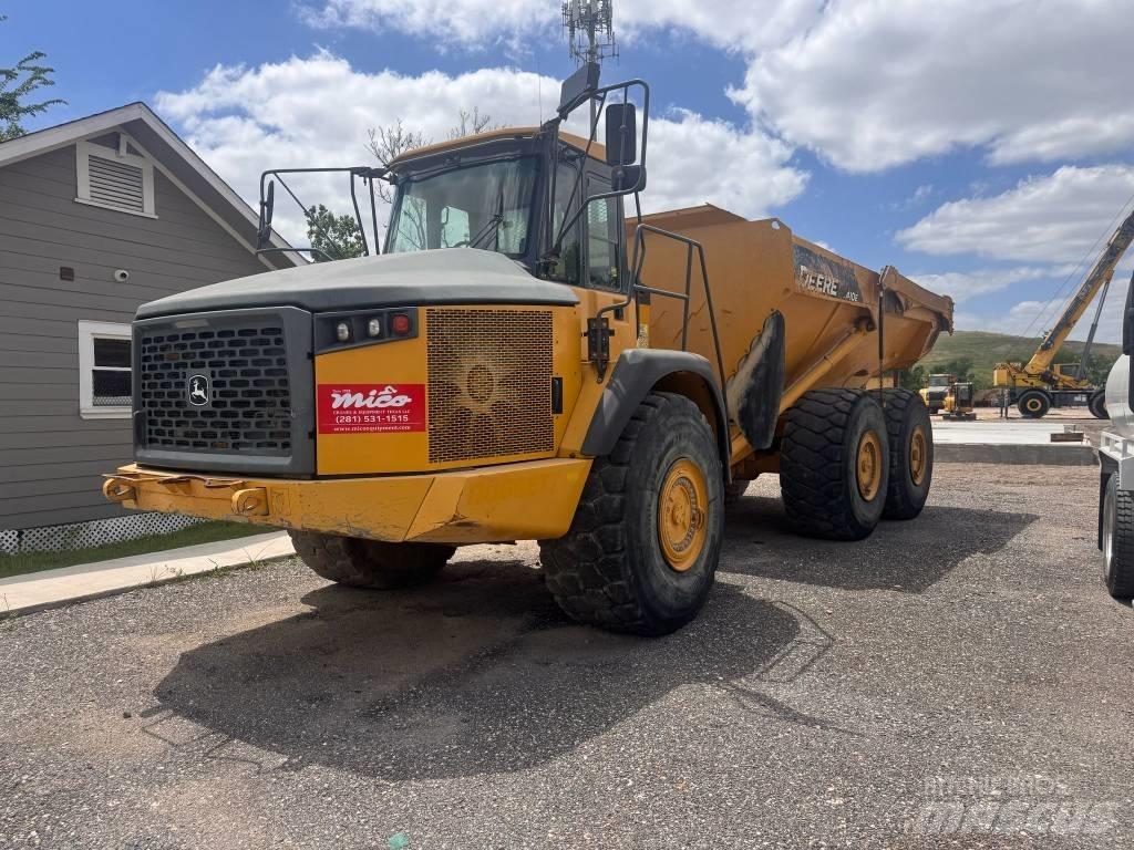 DEERE 410E Kloubové dempry