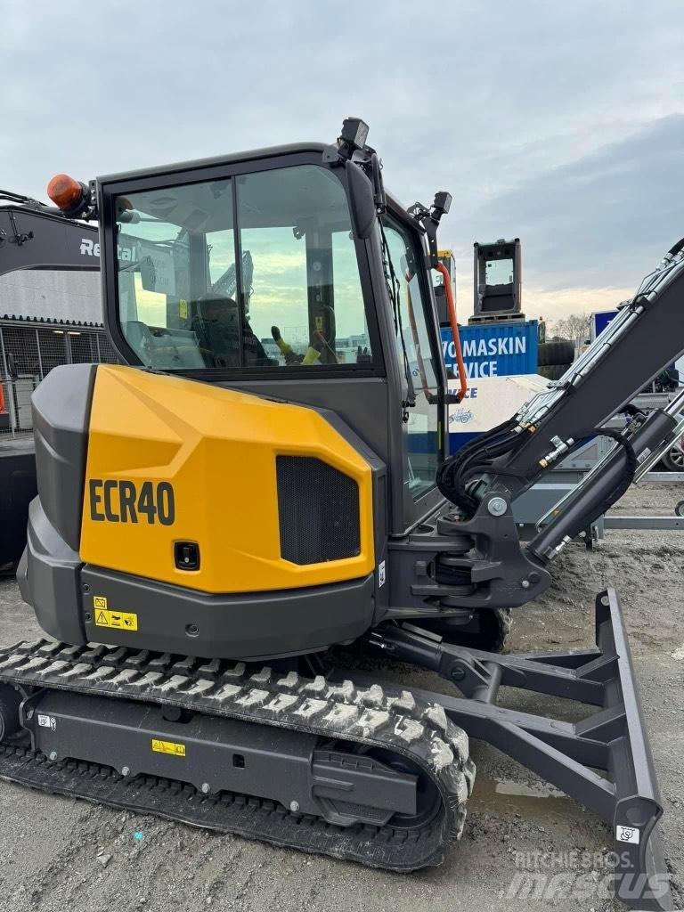 Volvo ECR 40 F Mini rýpadla < 7t