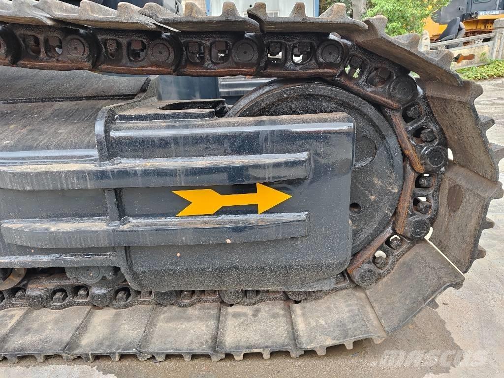 Hyundai R350L Pásová rýpadla