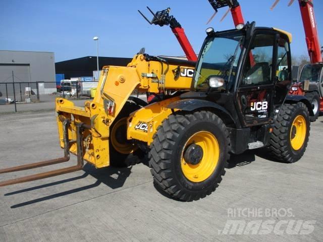 JCB 535-95 (646) Teleskopické manipulátory