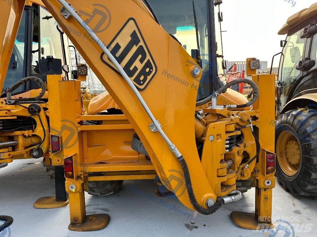JCB 4 CX Rýpadlo-nakladače