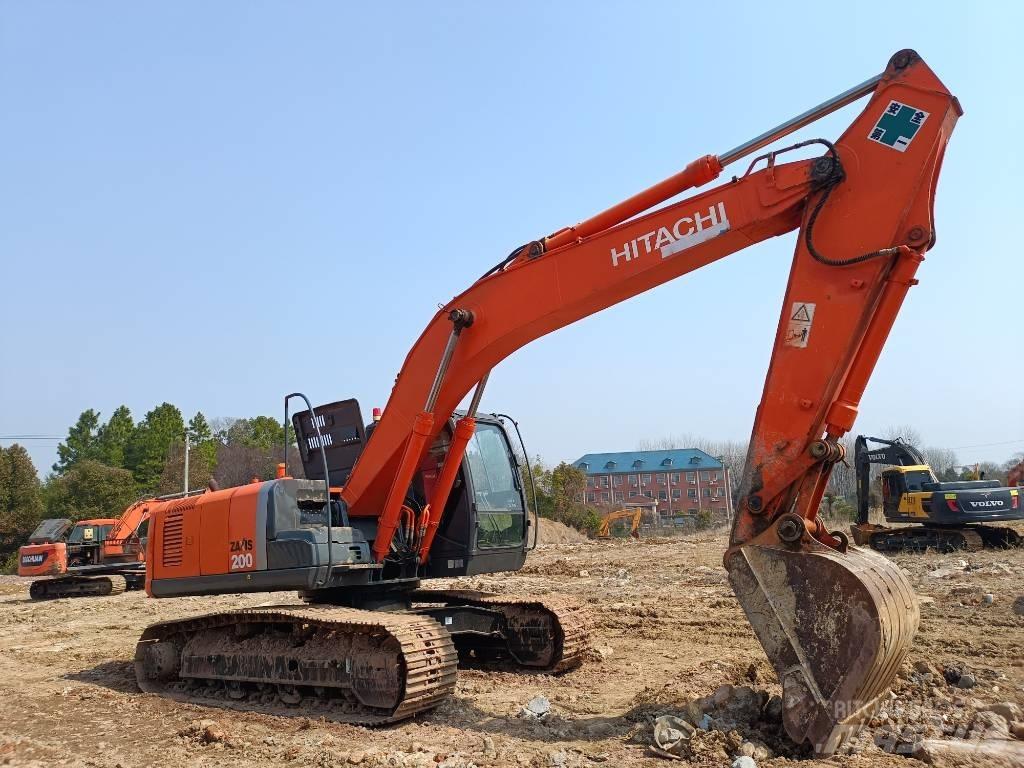 Hitachi ZX 200 Midi rýpadla 7t - 12t
