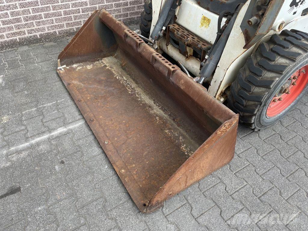 Bobcat S550 Smykem řízené nakladače