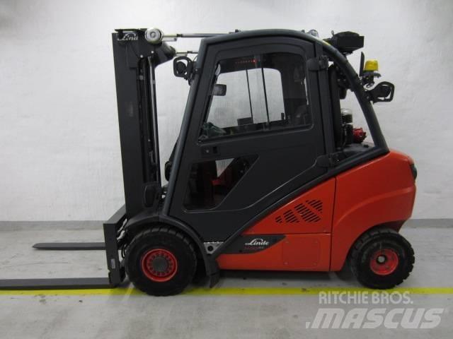 Linde H 30 D-03 Dieselové vozíky