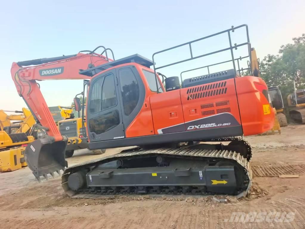 Doosan DX 225 LC-9C Pásová rýpadla