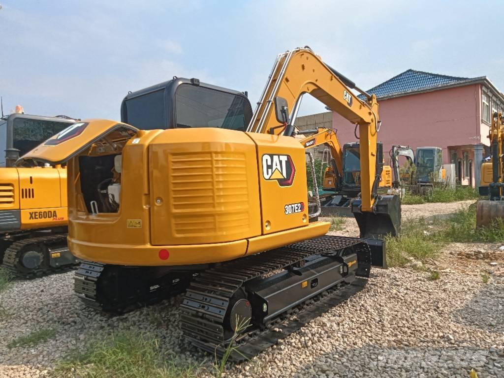 CAT 307E2 Mini rýpadla < 7t