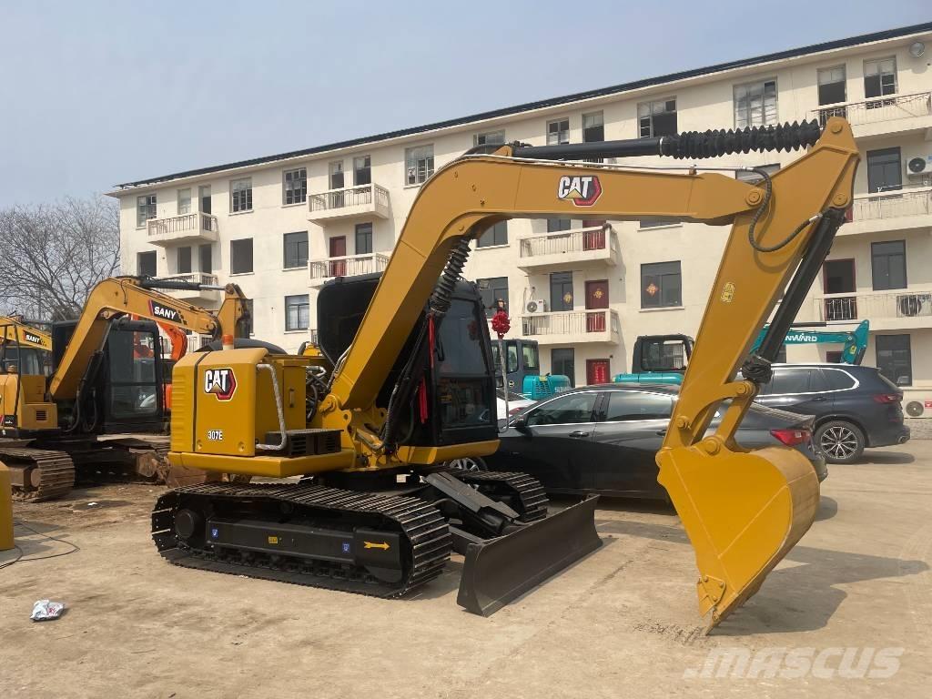CAT 307E2 Mini rýpadla < 7t