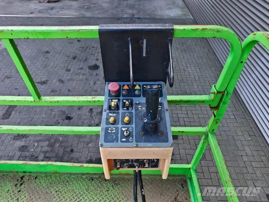 JLG 33 RTS Nůžková zvedací plošina