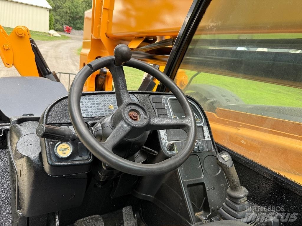 JCB 510-56 Teleskopické manipulátory