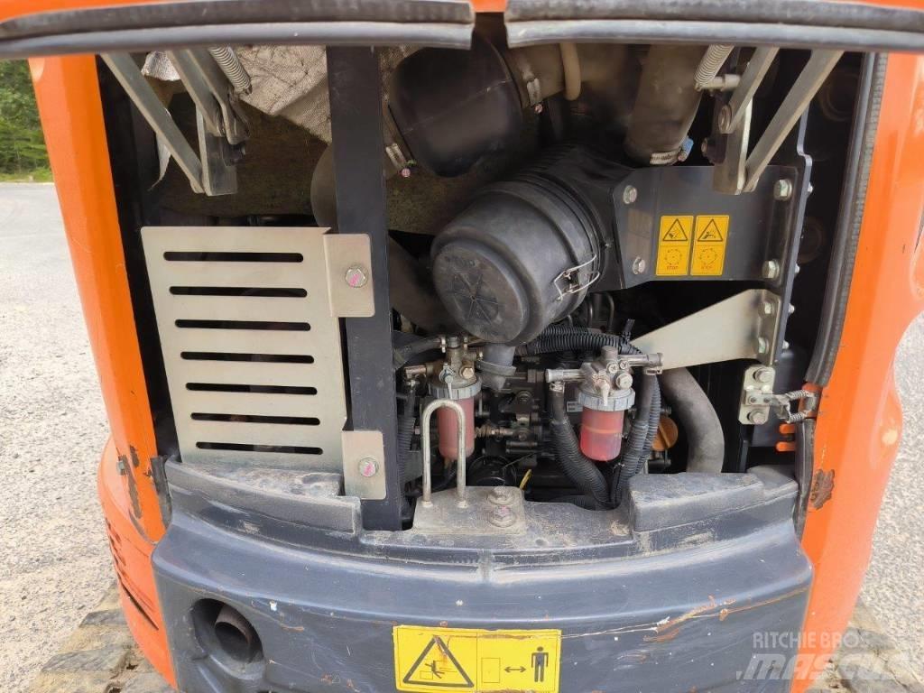 Hitachi ZX 26 U-5 A Mini rýpadla < 7t