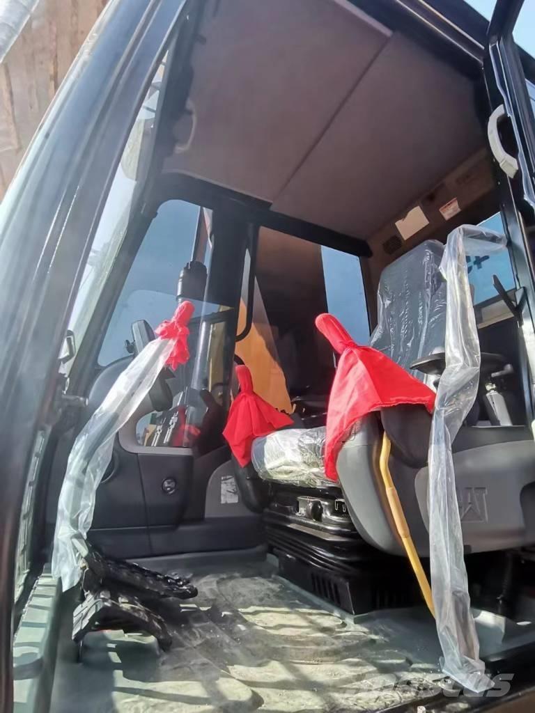 CAT 340 D L Pásová rýpadla