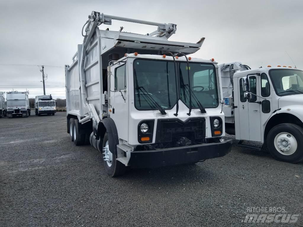 Mack MRU600 Popelářské vozy