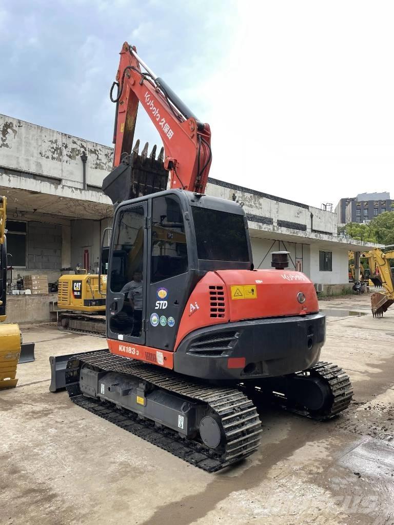 Kubota KX183-3 Midi rýpadla 7t - 12t