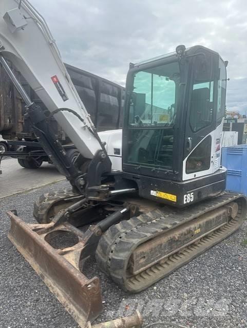 Bobcat E 85 Midi rýpadla 7t - 12t