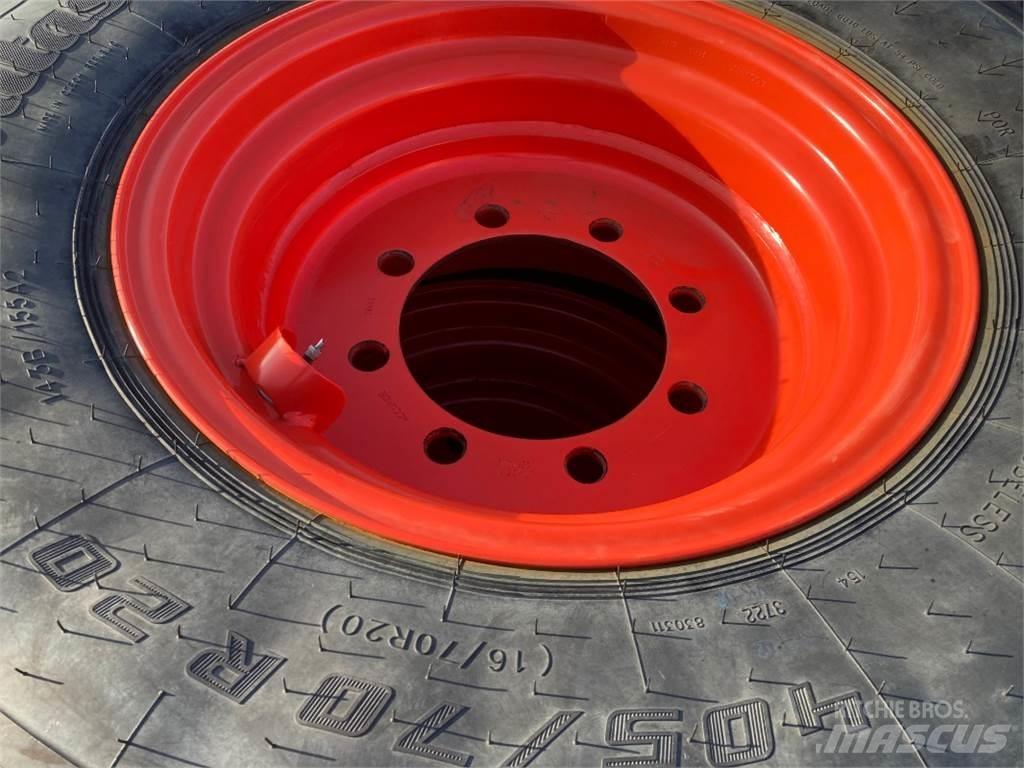 Mitas 4x 405/70R20 Další příslušenství k traktorům