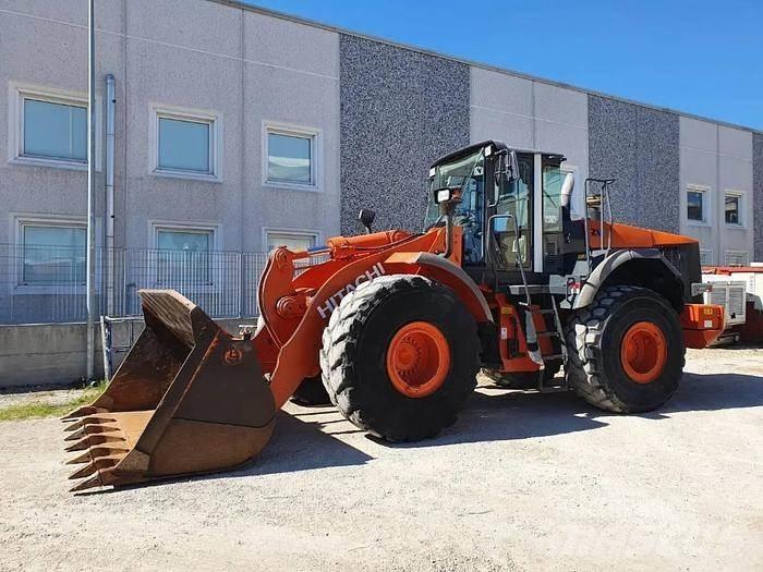 Hitachi ZW 310 Kolové nakladače