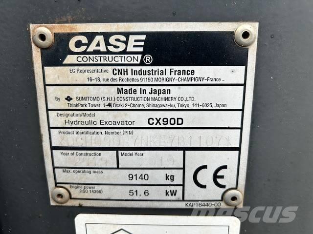 Case IH CX90 D Midi rýpadla 7t - 12t
