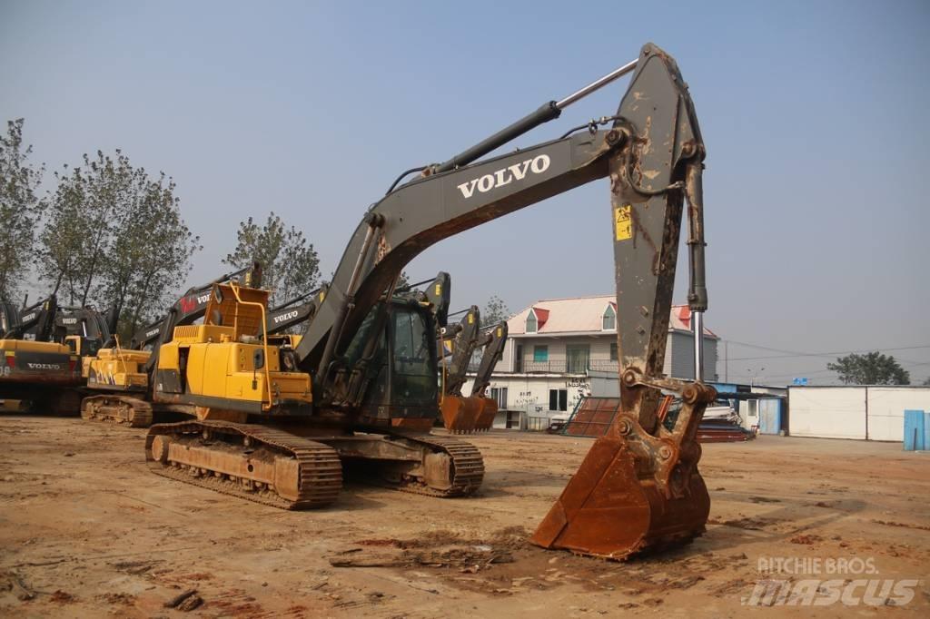 Volvo EC250 Pásová rýpadla