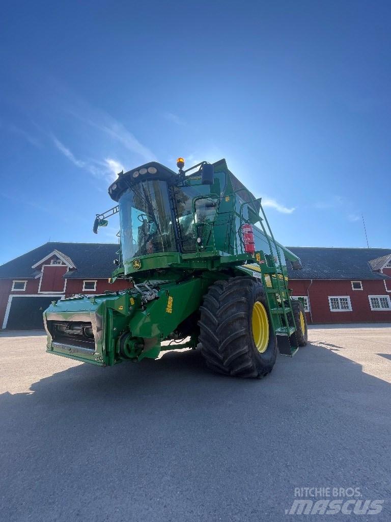 John Deere T670 Sklízecí mlátičky