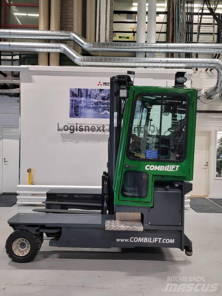 Combilift C 4000 4 cestní vysokozdvižné vozíky
