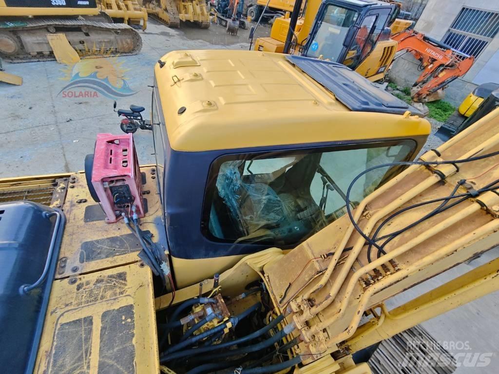 Komatsu PC 200-7 Pásová rýpadla