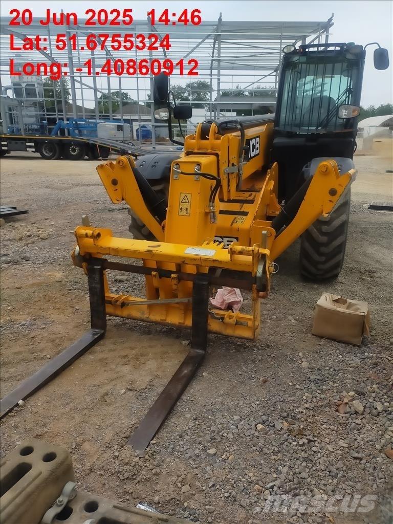 JCB 540-170 Teleskopické manipulátory