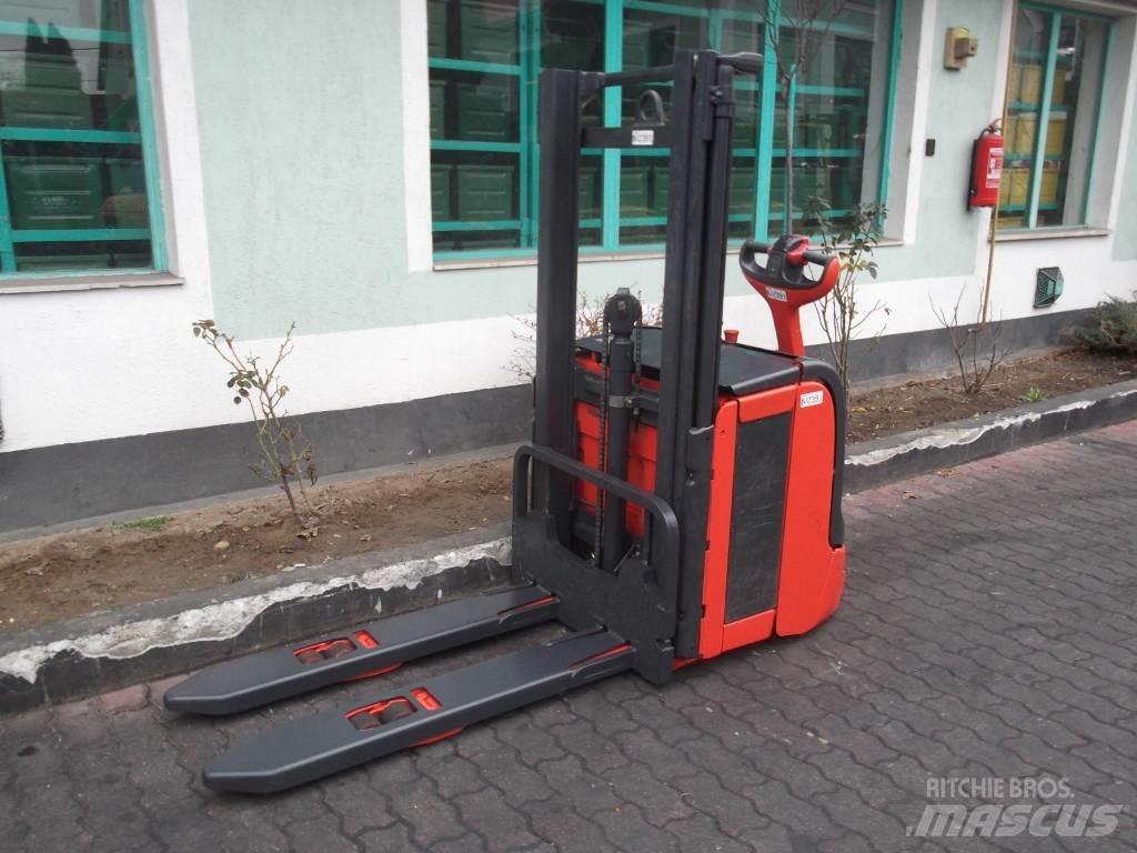 Linde L14 /372/ V-2391 Samohybné vozíky