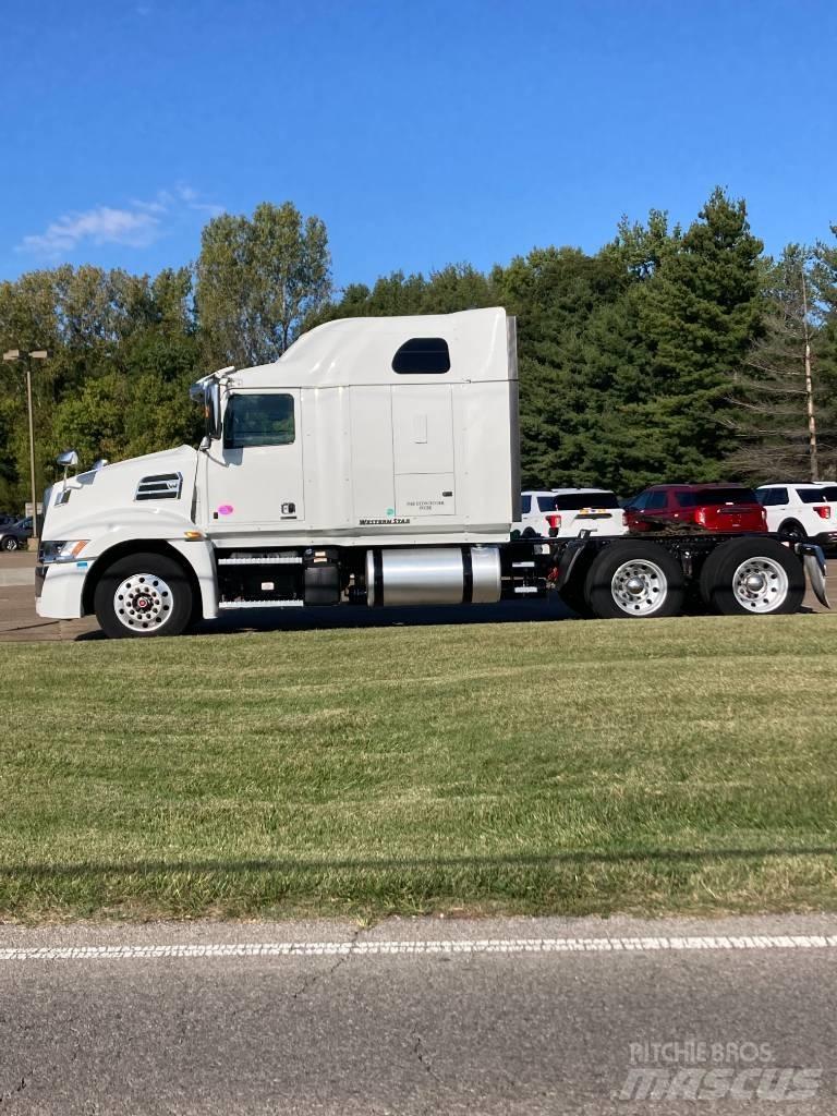 Western Star 5700 XE Tahače